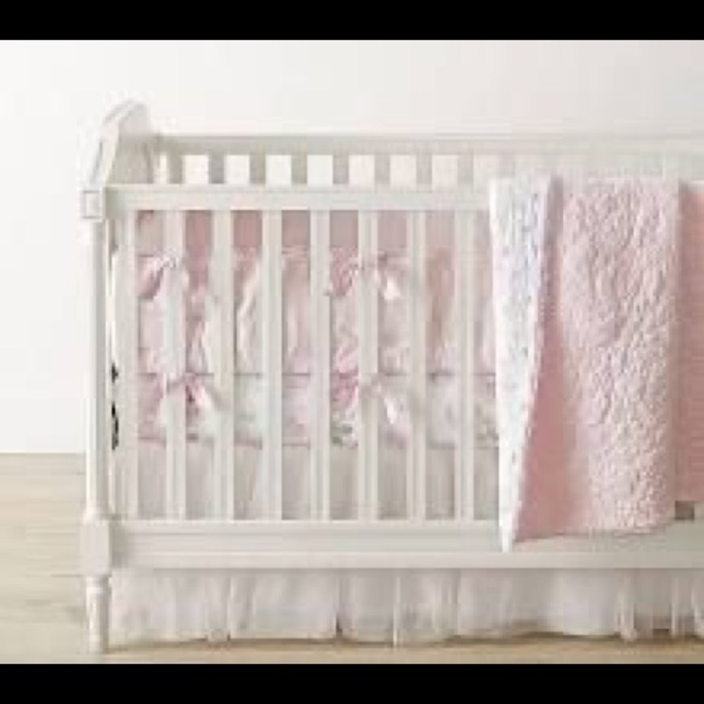 Pottery Barn Kids x Rachel Ashwell crib skirt